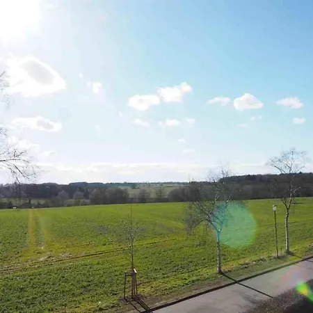 Liebevoll Eingerichtetes Ca 60 Qm Grosses 3-zimmer-app