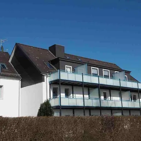 Liebevoll Eingerichtetes Ca 60 Qm Grosses 3-zimmer-app Apartament